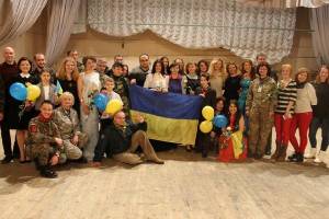 Відомі українські виконавці виступили перед бійцями АТО