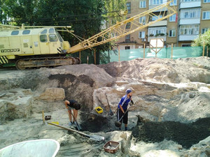 Археологічні розкопки на території Окольного граду в Чернігові