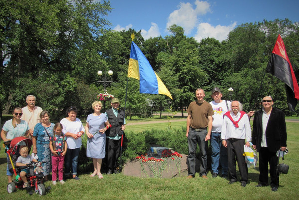 У Чернігові відзначили 30-річчя ухвалення Декларації про державний суверенітет України