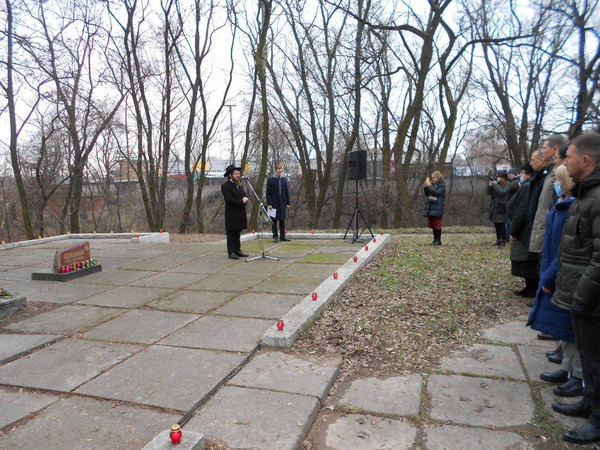 Пам’ять жертв Голокосту вшанували в Чернігові