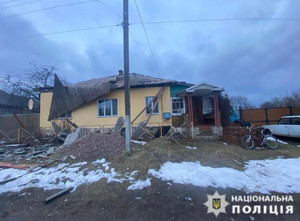 Чернігівщина: російські окупанти здійснила масований обстріл прикордонного міста Семенівка
