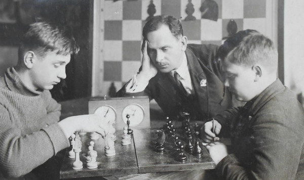 Легенда чернігівських шахів