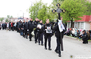 На Чернігівщині попрощалися з 25-річною поліцейською Аліною Миколаєць