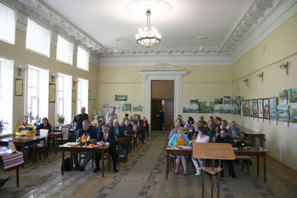 Презентація книги Сергія Соломахи "Сіверянські акценти Помаранчевої революції"