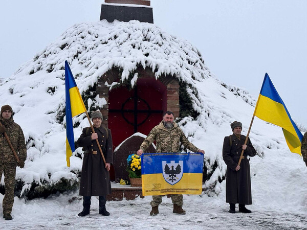 Вшанування пам’яті Героїв Крут на місці легендарного бою