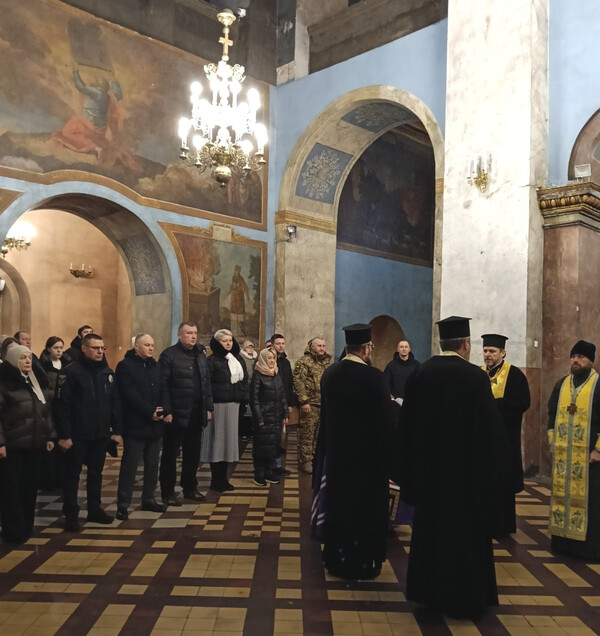 Патріотичні заходи до Дня Соборності України в Чернігові