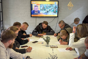 Від учнів до військових: на Чернігівщині писали радіодиктант національної єдності