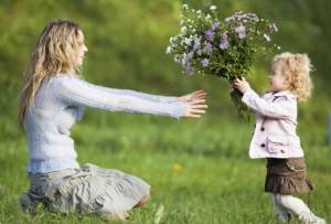 Міжнародний День Матері відзначають сьогодні в Україні