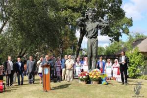 У Сосниці відбулися урочистості з нагоди 121-ї річниці від дня народження Олександра Довженка