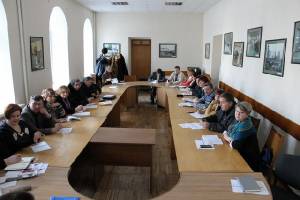 Редактори комунальних газет Чернігівщини обговорили «15 кроків до свободи»