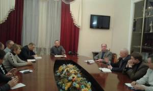 Владислав Атрошенко обговорив з будівельниками основні завдання містобудівної політики у Чернігові