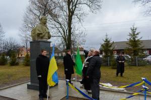 Перший в Україні пам’ятник Софії Русовій відкрито у Ріпках