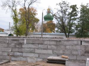 Київським апеляційним судом визнано розпочату забудову біля Єлецького монастиря незаконною