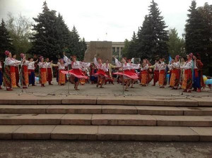 Чернігівський обласний філармонійний центр виступив з концертами на Донеччині