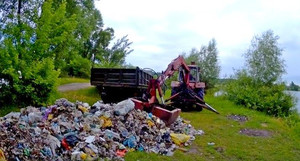 Розчистка території «Земснаряду» від сміття