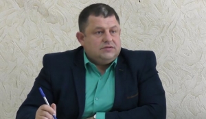 Засуджений голова Менської ОТГ Геннадій Примаков ходить на роботу