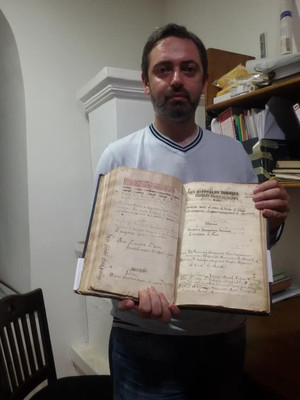 На Афоні виявлено унікальний старовинний рукопис