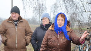 У Наумівці на Корюківщині місцевий депутат хоче приватизувати людські городи. Сільчани — бунтують