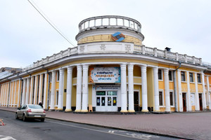 Міський голова закликав ОДА відремонтувати у 2020 році будівлю колишнього кінотеатру ім. Щорса
