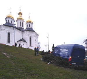 ДТП біля Катерининської церкви в Чернігові. Фотофакт