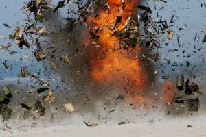 Чернігівська міліція розслідує обставини вибуху в машині місцевого жителя