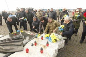 Вшанування пам’яті Героїв Крут на місці легендарного бою на 340-й день війни