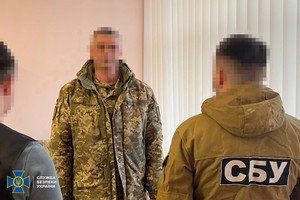 СБУ викрила у Чернігові очільника ВЛК, який за хабарі «списував» ухилянтів з військового обліку