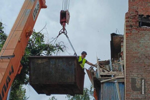 Відновлення багатоквартирного будинку на Козацькій, пошкодженого внаслідок удару безпілотника