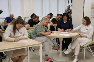 У чернігівському реабілітаційному центрі «RECOVERY» писали Радіодиктант національної єдності