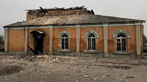 російські окупанти зруйнували історичний будинок Новгорода-Сіверського – Народний дім