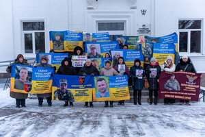 У Сосниці пройшла акція на підтримку полонених і безвісти зниклих