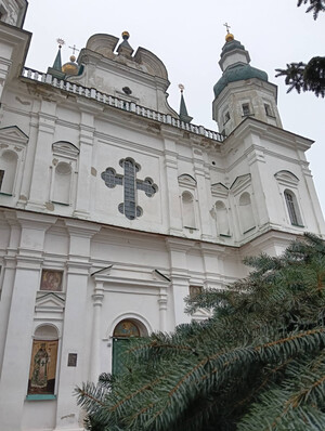 Українська церква запрошує на Різдво до Троїцького собору